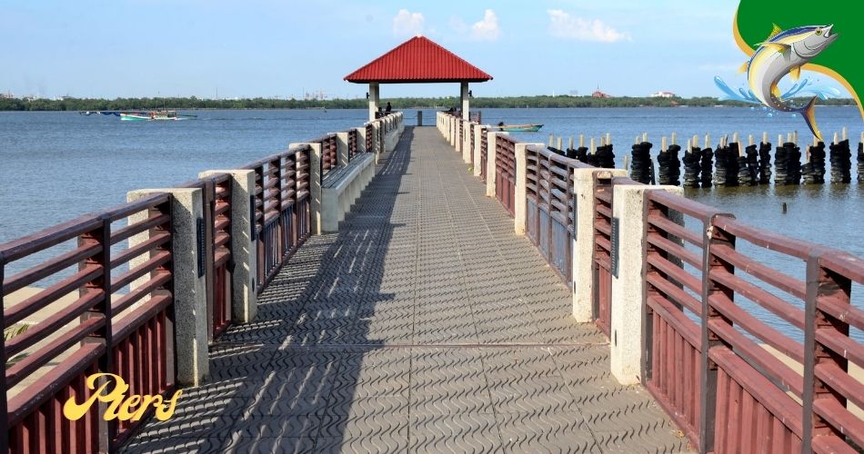 fishing piers in Freeport